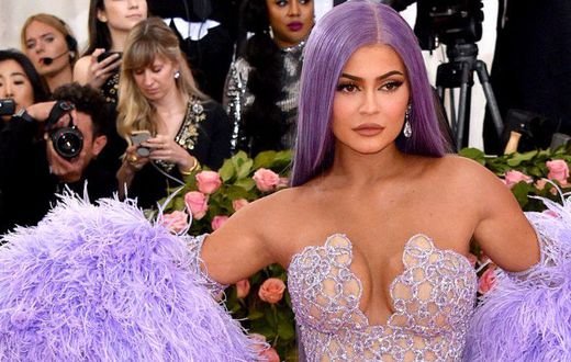 Kylie Jenner's Walnut Face Scrub Could Be Abrasive