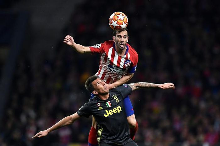 Diego Godin and the Atletico Madrid defence were too strong at both ends for Mario Mandzukic and Juventus