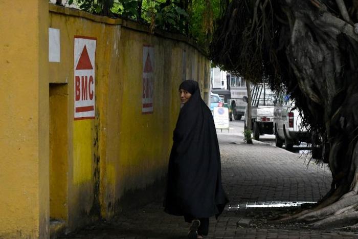 Muslims constitute about 10 percent of the Sri Lankan population of 21 million