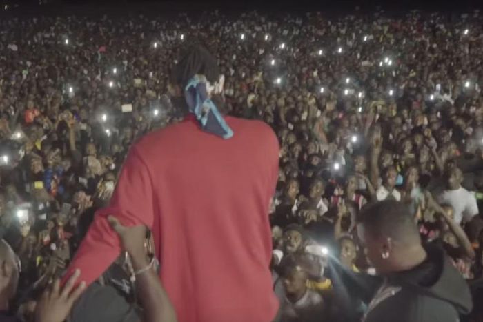 Stonebwoy at Western Region concert