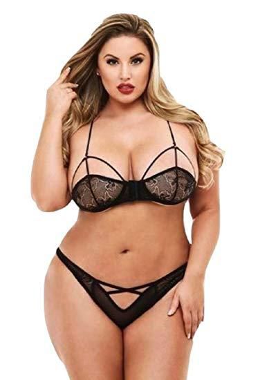 Matching sets (bra and panty)
