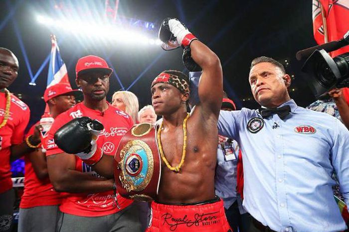 Isaac Dogboe suffered his first career loss to Emanuel Navarette