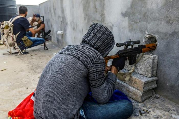 Both sides accuse each other of targeting civilians in the battle for Tripoli