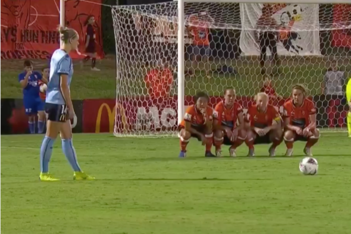 Brisbane Roar Women's Team Have The Strangest Free-Kick Wall Routine You'll Ever See