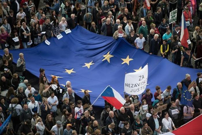 In recent weeks, thousands of Czechs have rallied against Prime Minister Andrej Babis