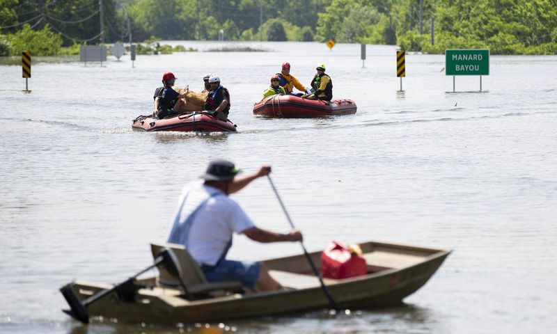 'Blocked Off From Civilization': Floodwaters Turn Oklahoma Town Into an Island