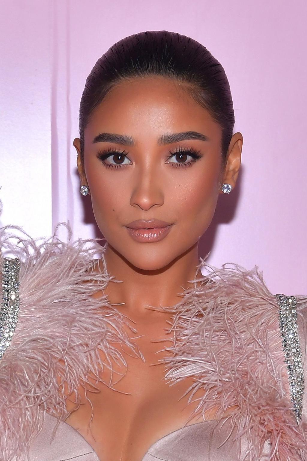 30 Celebs Get Real About Their Acne Struggles