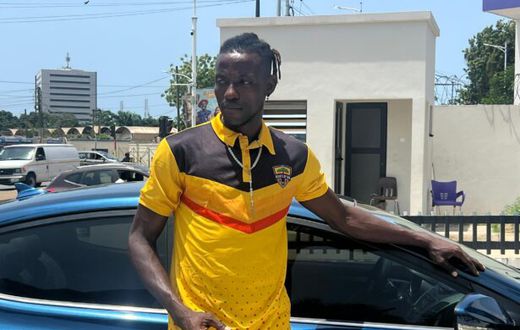 No More Trotro: Benjamin Asare gets surprise car gift after shining in Black Stars debut