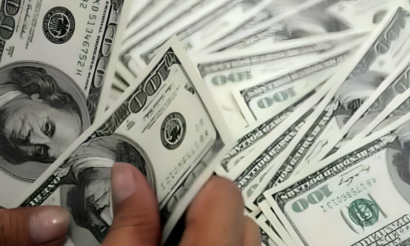 Top 10 strongest currencies in the world in 2025