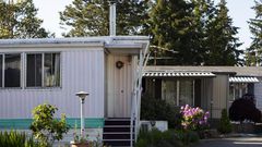 For Seattle's Last Mobile Home Owners, the Clock Is Ticking