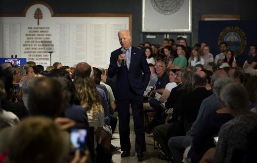 Biden, Recalling '68, Asks Audience to Imagine Obama's Assassination