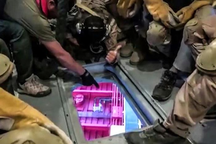 This image grab taken from a video provided by Iran's Revolutionary Guard official website via SEPAH News on July 20, 2019, allegedly shows Revolutionary Guard Corps preparing to board the British-flagged tanker Stena Impero in the Strait of Hormuz