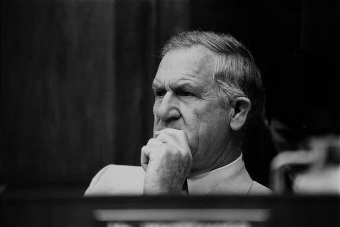 William Dannemeyer, California archconservative, dies at 89