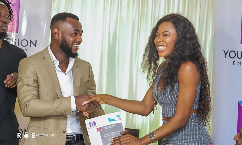 Rapper Freda Rhymz inks 5-year record deal