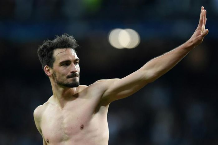 Mats Hummels will bid goodbye to Bayern Munich after three years at the club as he prepares to rejoin former club Borussia Dortmund