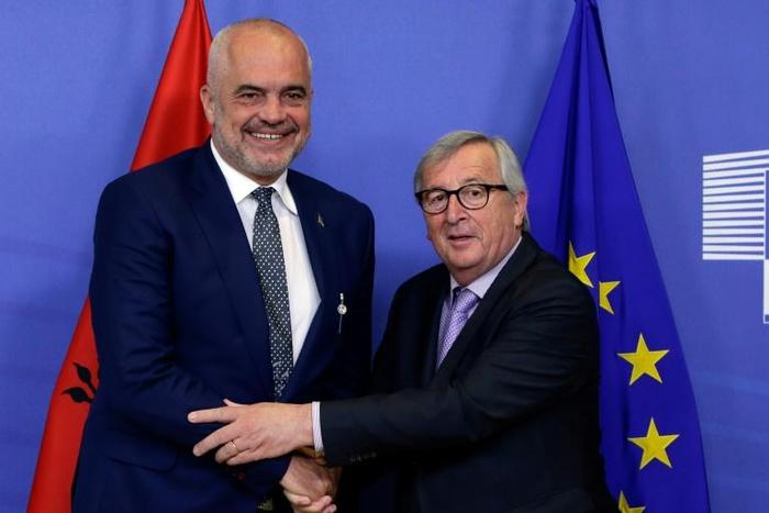 European Commission President Jean Claude Juncker (R), had warned Albania's Prime Minister Edi Rama to expect disappointment about accession talks