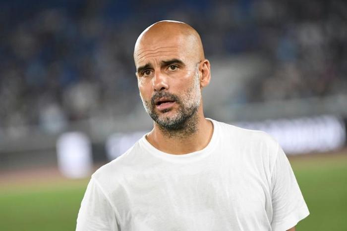 Manchester City manager Pep Guardiola has slammed Liverpool's Jurgen Klopp over his transfer jibe