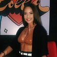Eminem's Daughter Hailie Jade Shows Off Abs On Ins