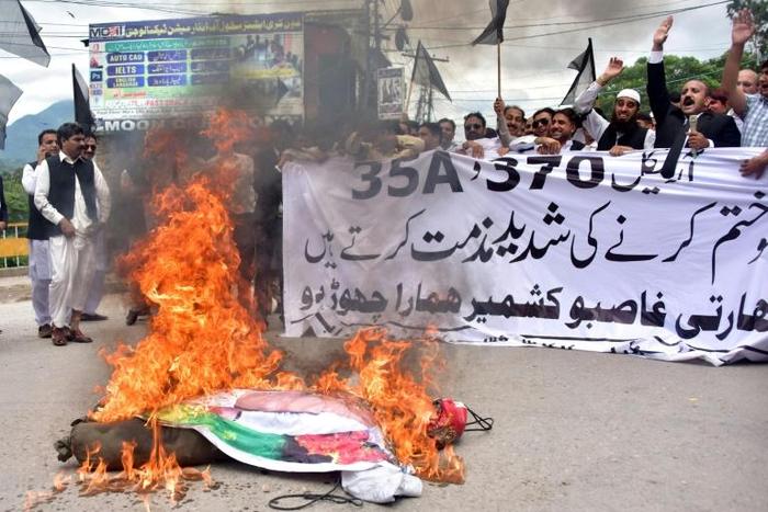 In the mosques and marketplaces of Pakistani Kashmir, the calls for jihad are gaining momentum
