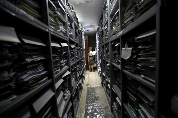 More than 32 000 files are waiting to be resolved at the high court
