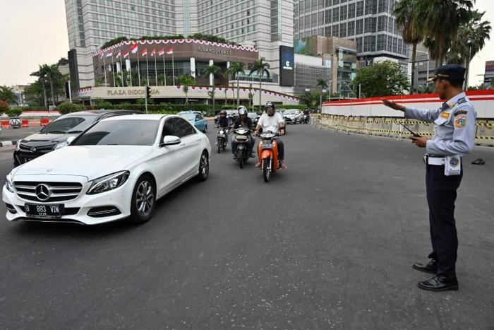 A widespread blackout caused traffic congestion in parts of Indonesia's capital, Jakarta