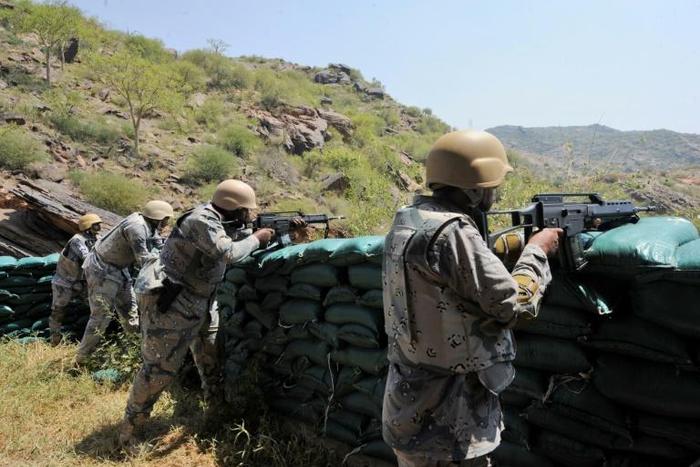 Saudi border guards keep watch along the border with Yemen in the al-Khubah area of the southwestern Saudi province of Jizan on October 3, 2017