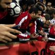 New deal? Manchester United goalkeeper David De Gea signs autographs for fans in Perth