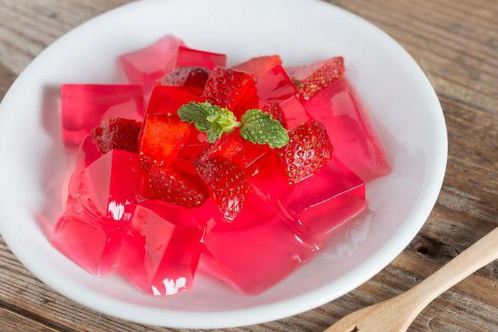 Dr. Pimple Popper Extracts Cyst on Top of Lipoma