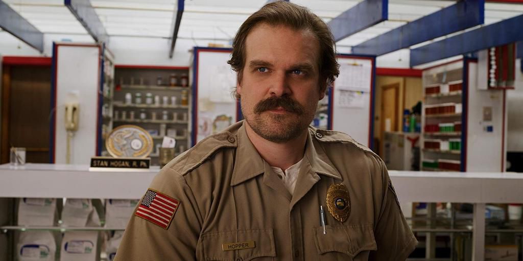 David Harbour on Mental Illness and Violence