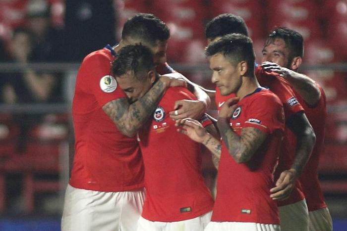 Eduardo Vargas celebrates after his goals help Chile defeat Japan 4-0 in the Copa America