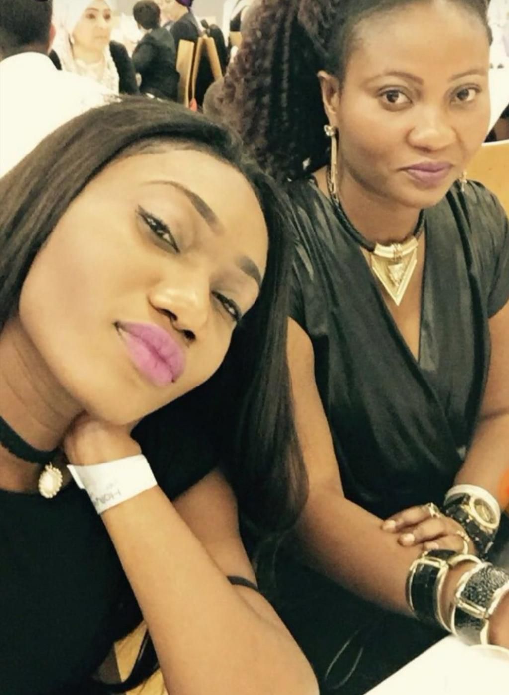 Wendy Shay with her mother