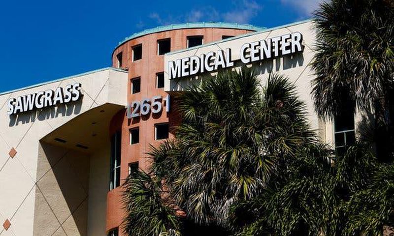Judge halts treatments at Florida stem cell clinic