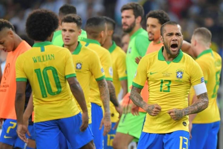 Dani Alves is still going strong for Brazil
