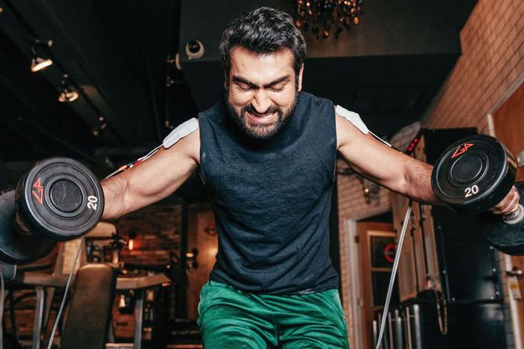 Kumail Nanjiani Is an Action Hero In Training