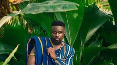 Sarkodie celebrates his birthday with dope African print apparel