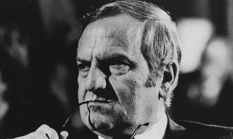 Lee Iacocca, Visionary Automaker Who Led Both Ford and Chrysler, Is Dead at 94