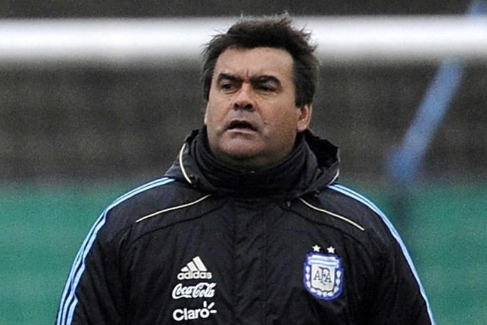 Argentinian World Cup winner Jose Luis 'Tata' Brown has died at the age of 62