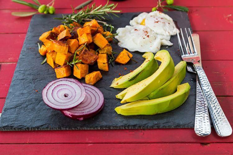 The 30 Best Whole30 Breakfast Recipes That Will Make You Totally Forget About Toast
