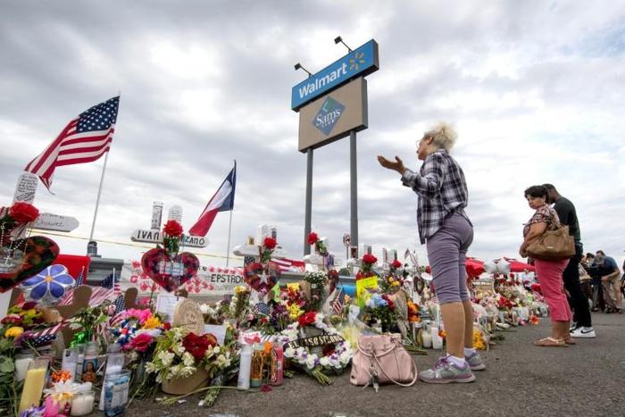 US President Donald Trump has been walking a difficult line since the Ohio and Texas mass shootings