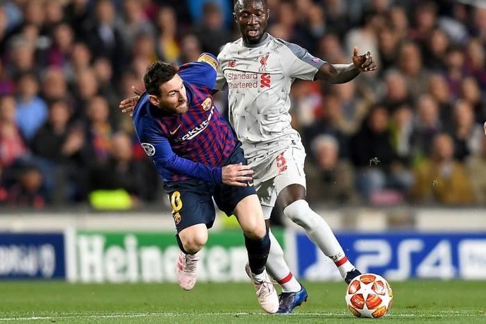Naby Keita was hurt during the first leg of Liverpool's Champions League semi-final against Barcelona