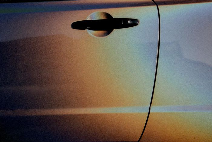 For One Los Angeles Artist, Cars Are Her Canvas and Rainbows Are Her Brush