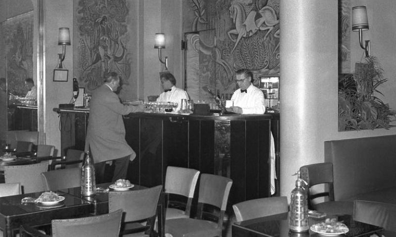 The Ritz bar pictured in 1961