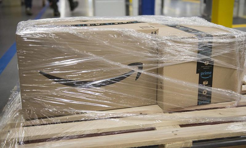 22-yr-old Ghanaian arrested for  scamming Amazon $370,000