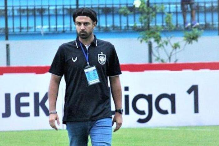 Vincenzo Alberto Annese begins new challenge as coach of Beliz