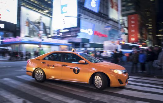 A Bailout for Taxi Drivers? The Mayor Says No, but Others Keep Pushing