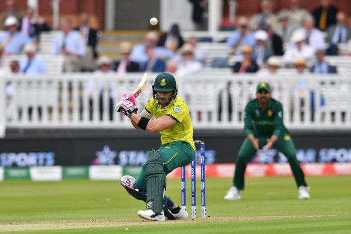 South Africa captain Faf du Plessis was under pressure in a must-win World Cup clash with Pakistan