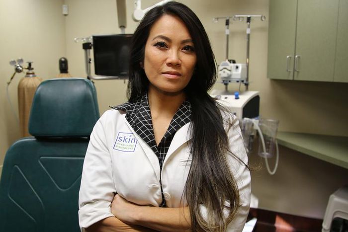 Dr. Pimple Popper Teases New TLC Episode
