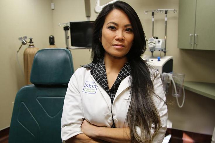 Dr. Pimple Popper Teases New TLC Episode