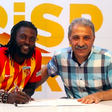 Emmanuel Adebayor joins Kayserispor