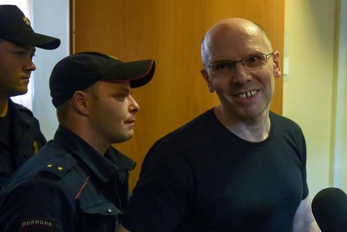 Igor Rudnikov, founder and editor of Novye Kolesa in the Russian exclave of Kaliningrad, had been in detention since November 2017, accused of extorting $50,000 from a senior investigator